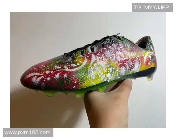 拥有个人签名足球鞋的球星及其品牌合作背后的故事与影响